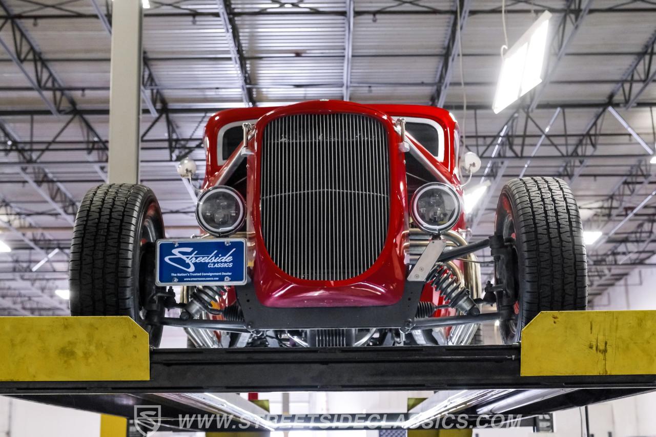 1933 Ford 3-Window Coupe Street Rod