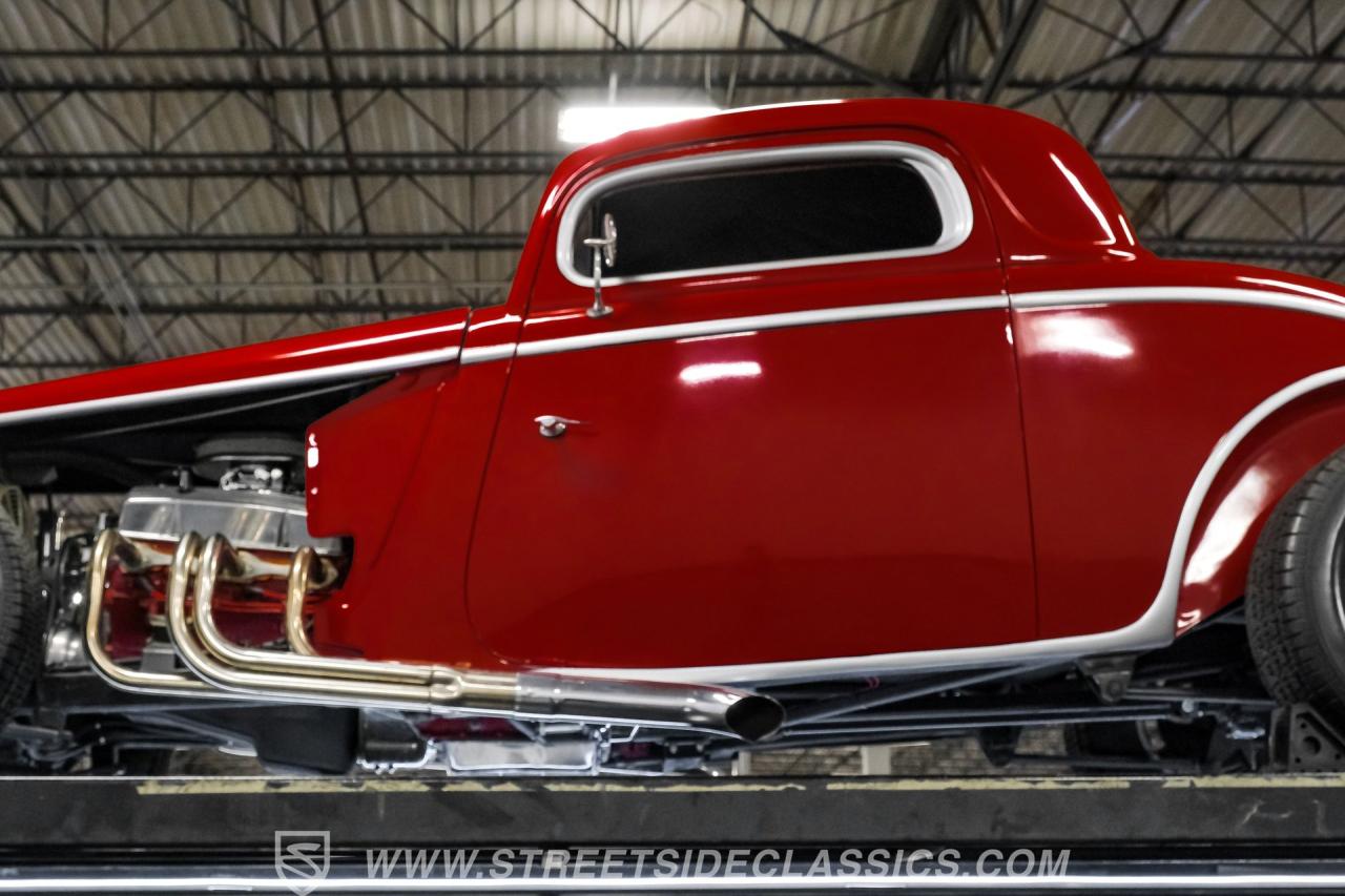 1933 Ford 3-Window Coupe Street Rod