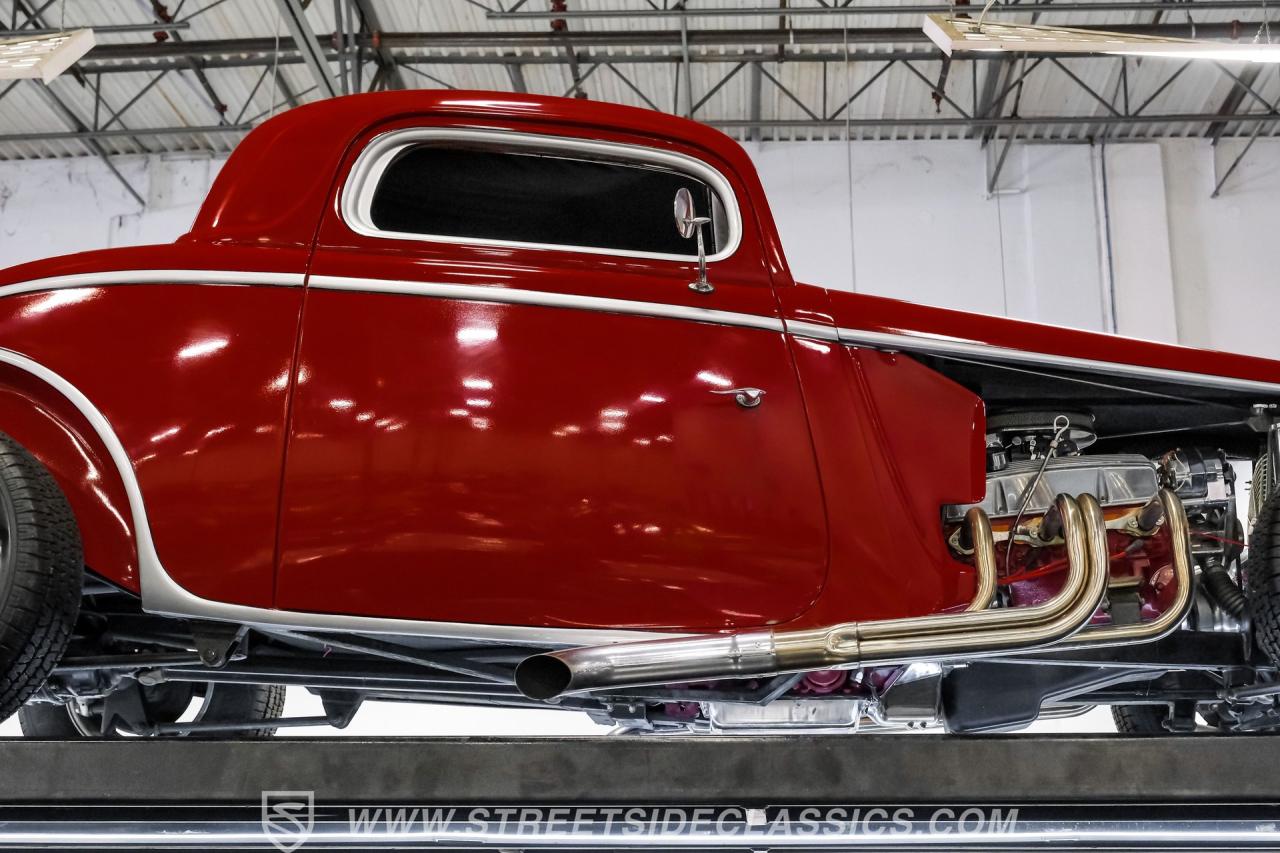 1933 Ford 3-Window Coupe Street Rod