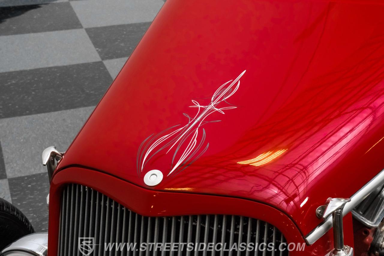 1933 Ford 3-Window Coupe Street Rod