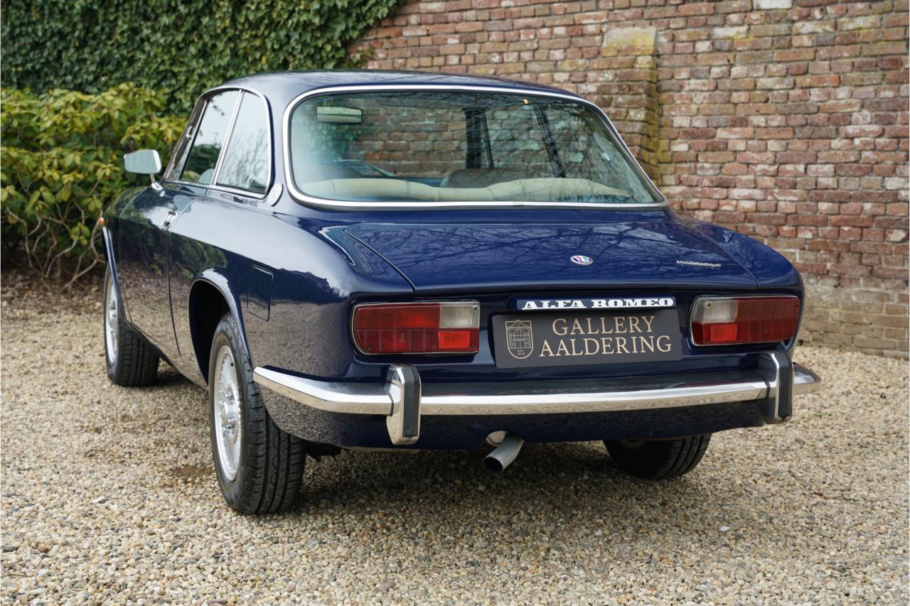 1974 Alfa Romeo GTV 2000 Bertone &ldquo;Blu Ollandese over Naturale&rdquo;