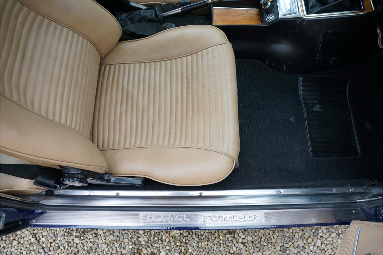 1974 Alfa Romeo GTV 2000 Bertone &ldquo;Blu Ollandese over Naturale&rdquo;