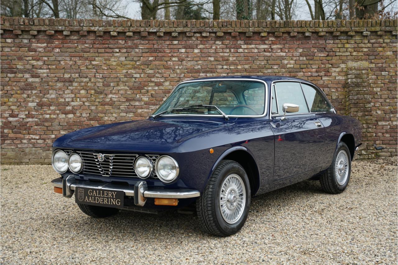 1974 Alfa Romeo GTV 2000 Bertone &ldquo;Blu Ollandese over Naturale&rdquo;
