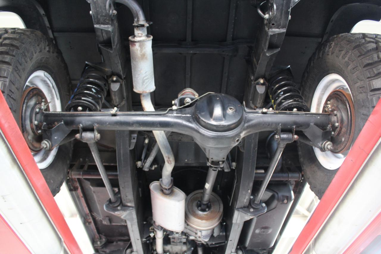 1990 Land Rover 90 Pick-up with canvas top &ldquo;Restored-rebuilt-renewed&rdquo;