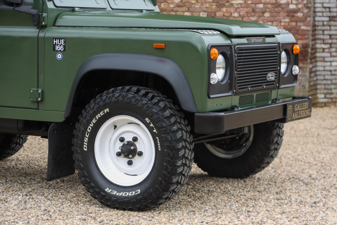 1990 Land Rover 90 Pick-up with canvas top &ldquo;Restored-rebuilt-renewed&rdquo;