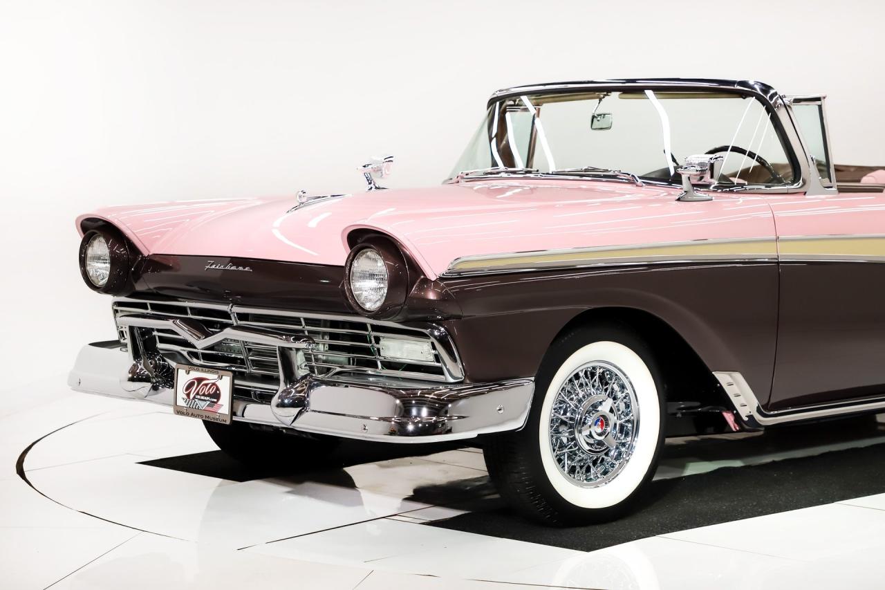 1957 Ford Fairlane