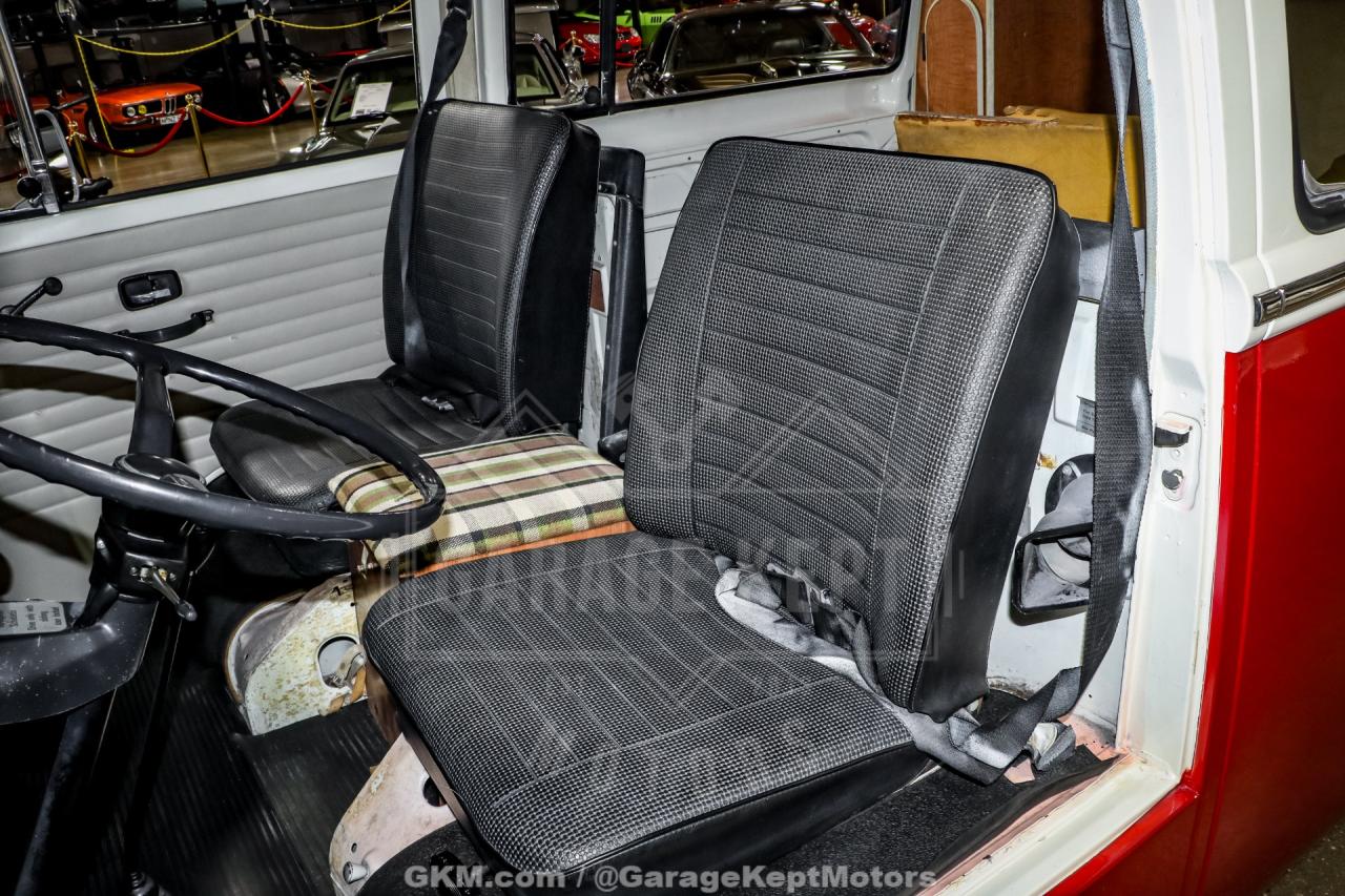 1971 Volkswagen Type 2 Bus