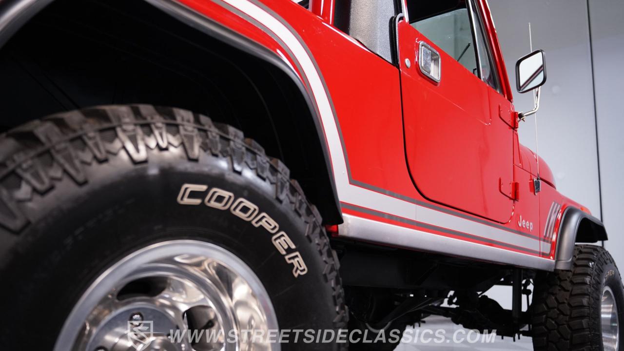 1985 Jeep CJ8 Scrambler Laredo