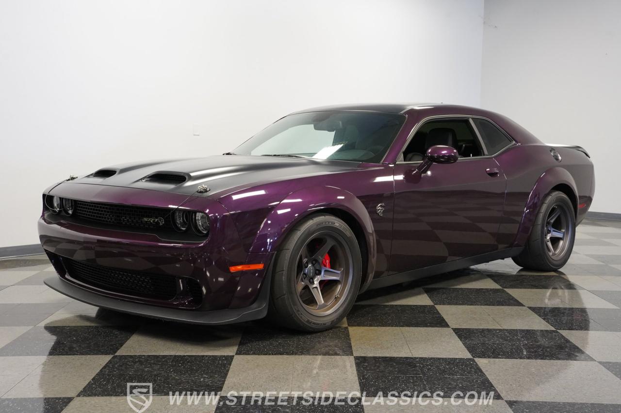 2021 Dodge Challenger SRT Super Stock