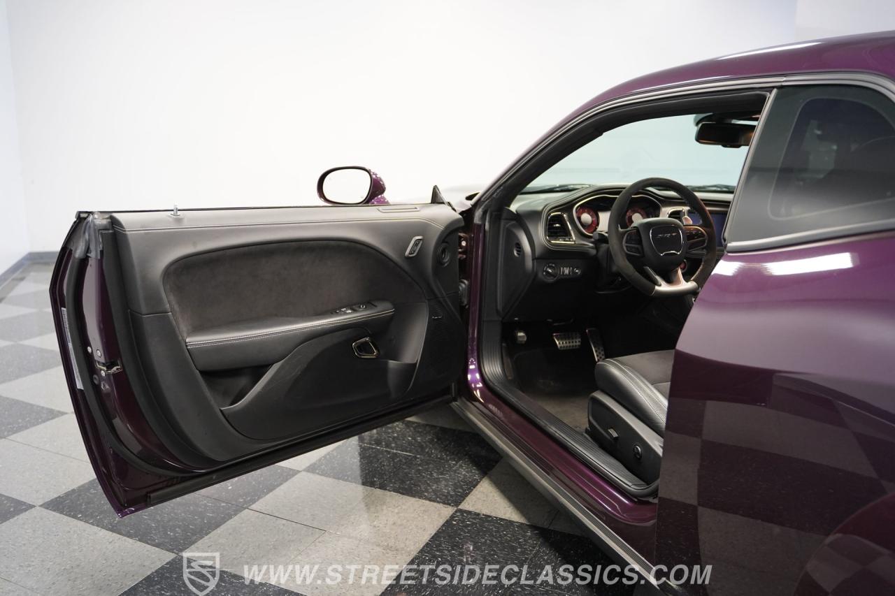 2021 Dodge Challenger SRT Super Stock