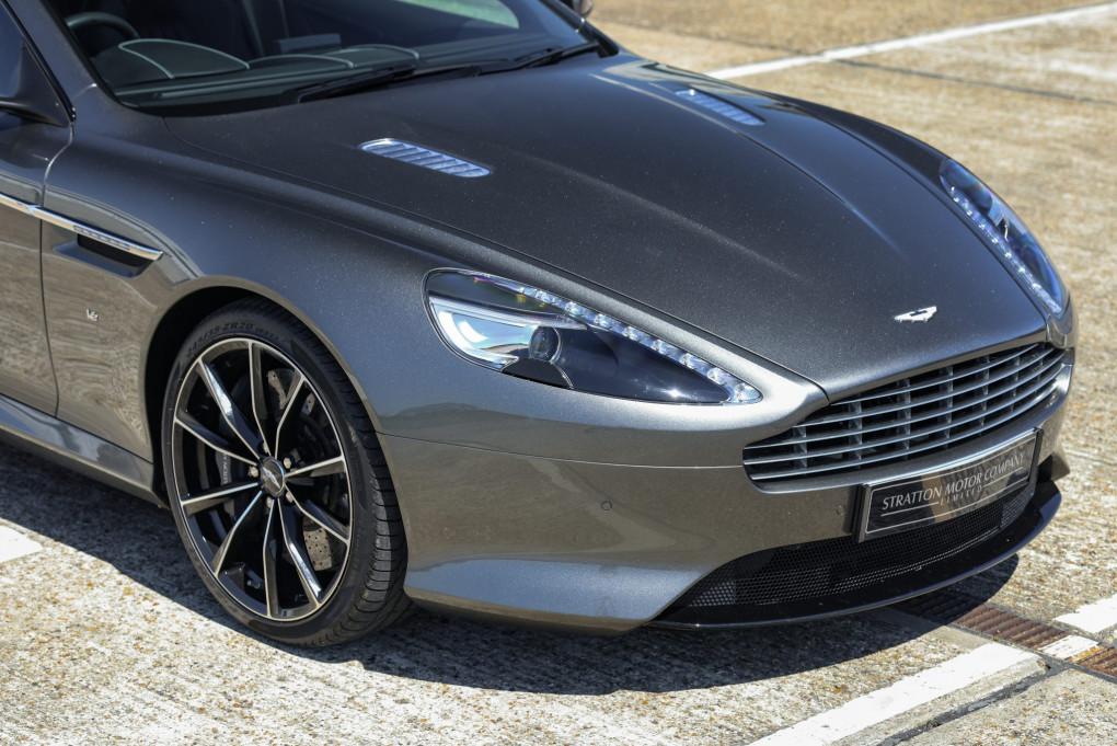 2016 Aston Martin DB9