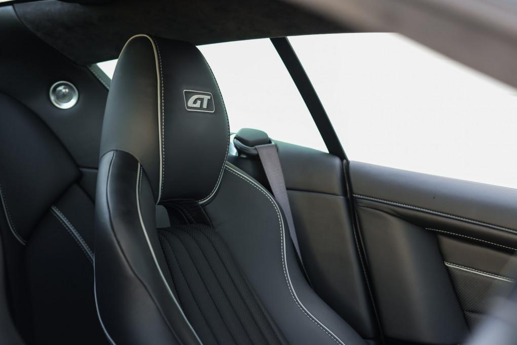 2016 Aston Martin DB9