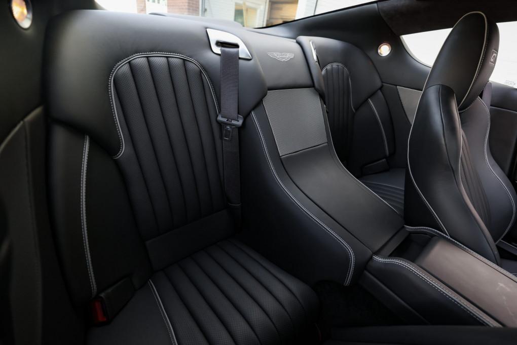 2016 Aston Martin DB9
