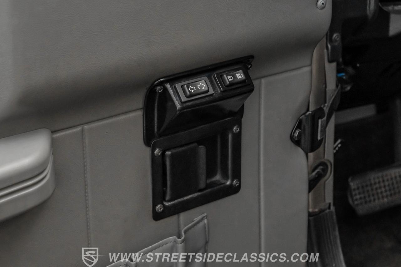 2002 Hummer H1 Wagon Predator Conversion