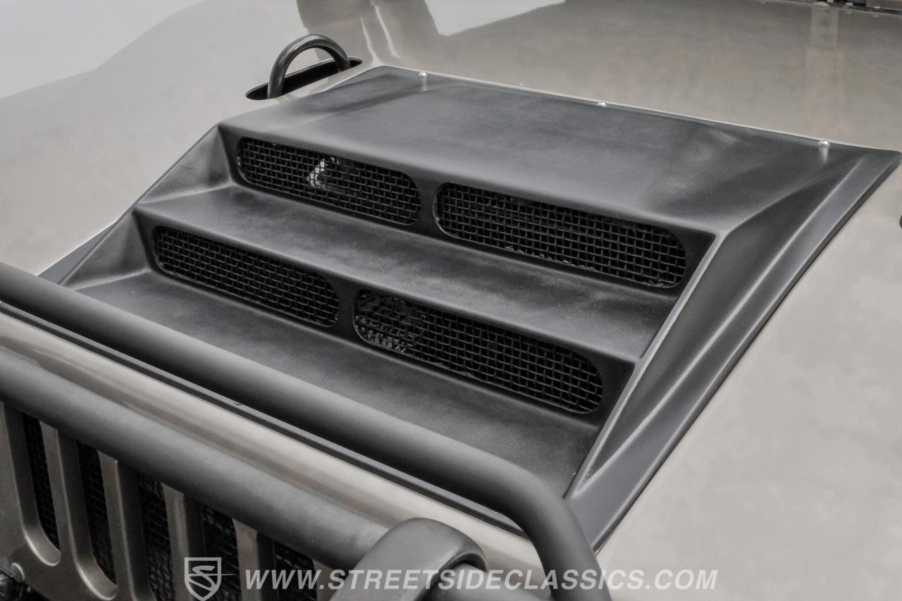 2002 Hummer H1 Wagon Predator Conversion