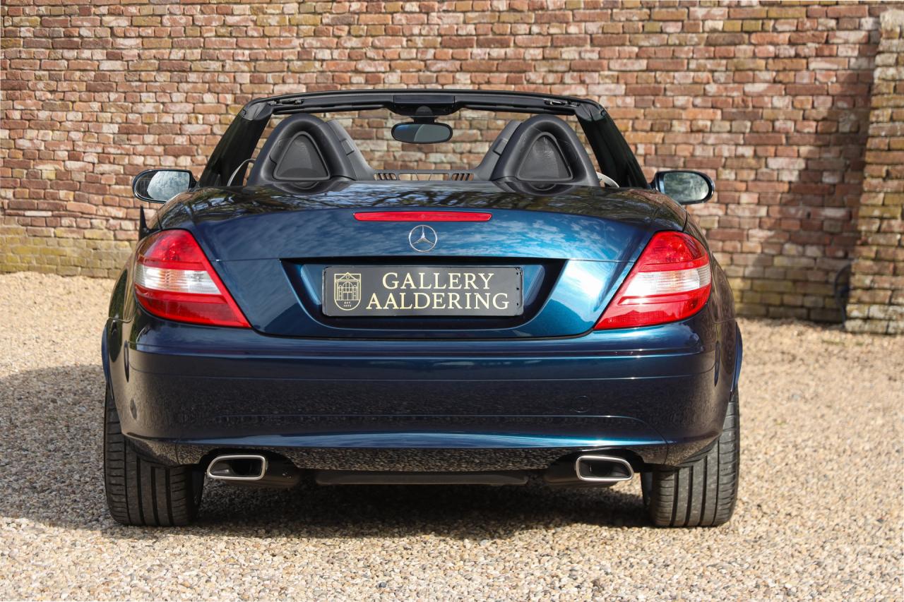 2005 Mercedes - Benz SLK 280 &ldquo;Benitoite Blue with Alpaca&rdquo;