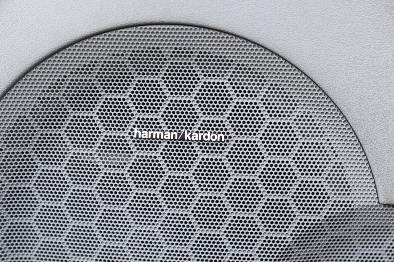 2005 Mercedes - Benz SLK 280 &ldquo;Benitoite Blue with Alpaca&rdquo;