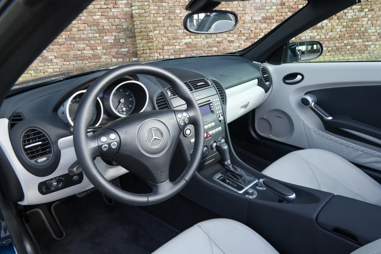 2005 Mercedes - Benz SLK 280 &ldquo;Benitoite Blue with Alpaca&rdquo;