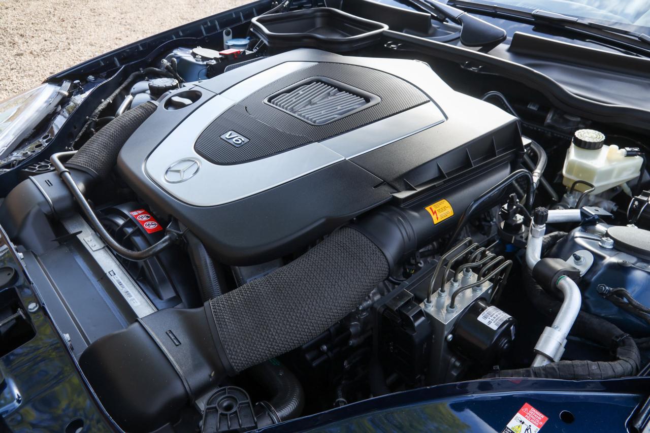 2005 Mercedes - Benz SLK 280 &ldquo;Benitoite Blue with Alpaca&rdquo;