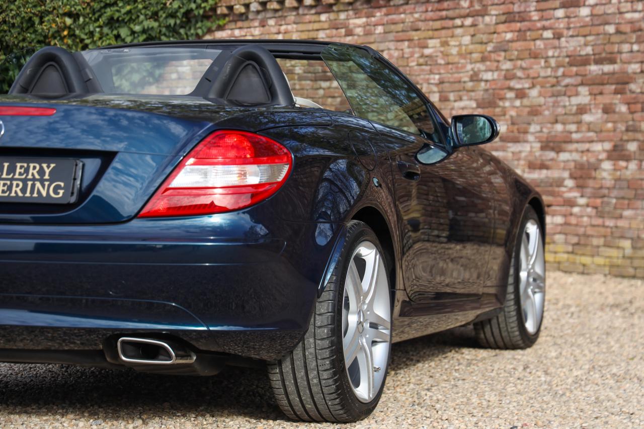 2005 Mercedes - Benz SLK 280 &ldquo;Benitoite Blue with Alpaca&rdquo;