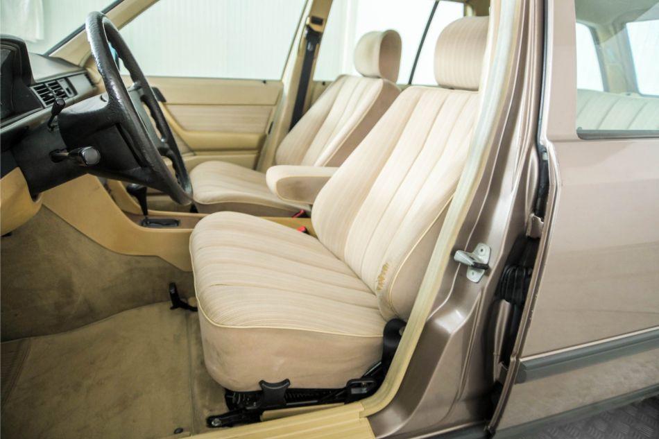 1986 Mercedes - Benz 300TD automaat W124