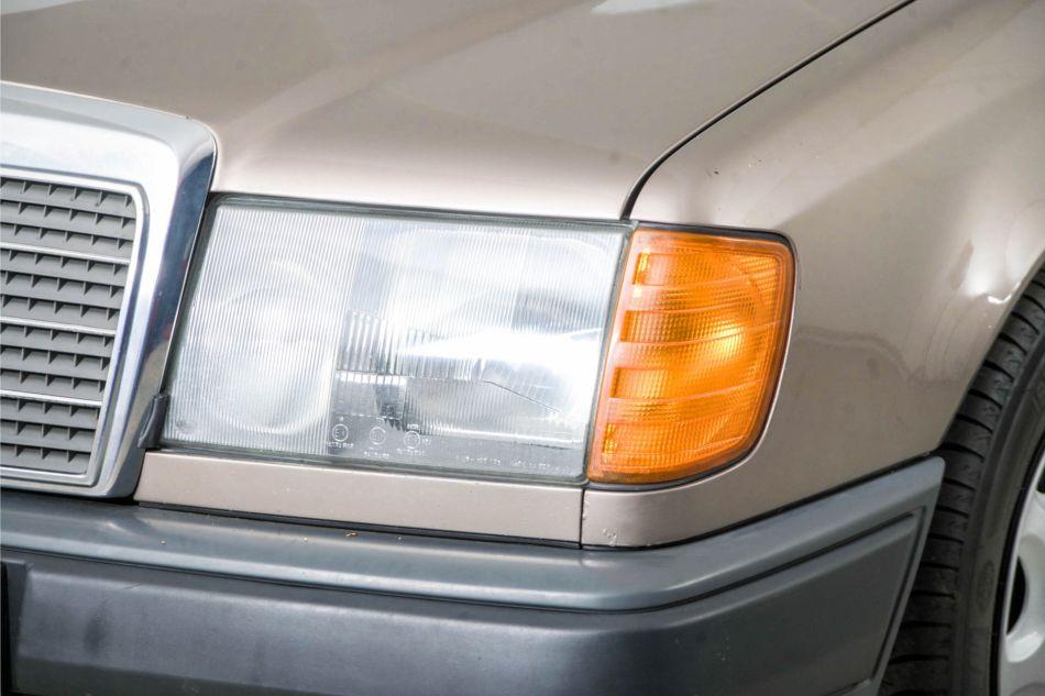 1986 Mercedes - Benz 300TD automaat W124