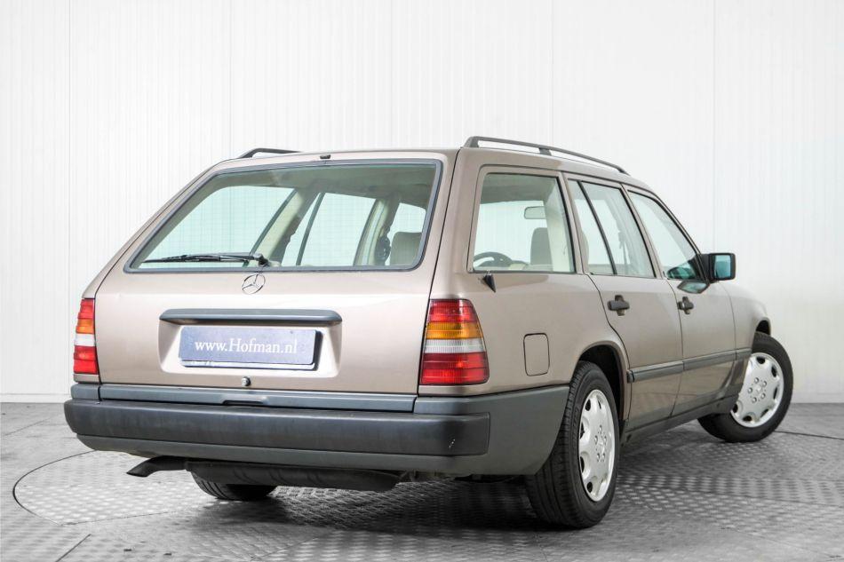 1986 Mercedes - Benz 300TD automaat W124