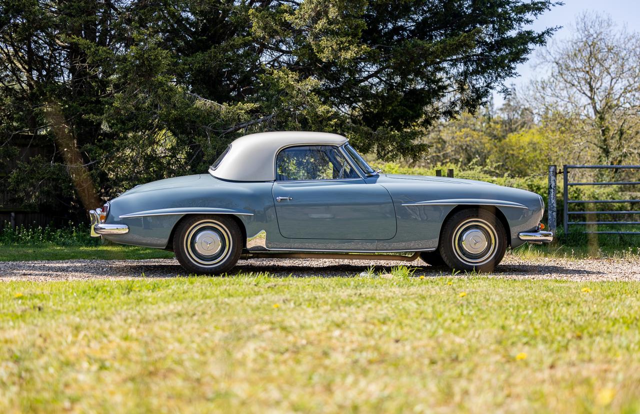 1956 Mercedes - Benz 190 SL