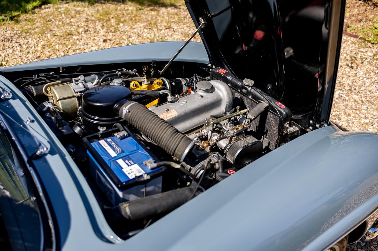 1956 Mercedes - Benz 190 SL