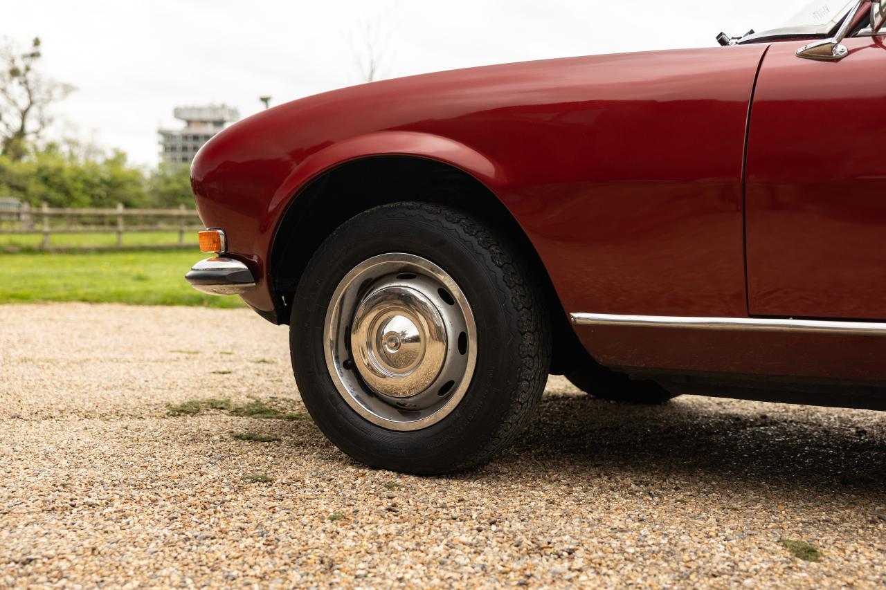 1974 Peugeot 504 GL Cabriolet