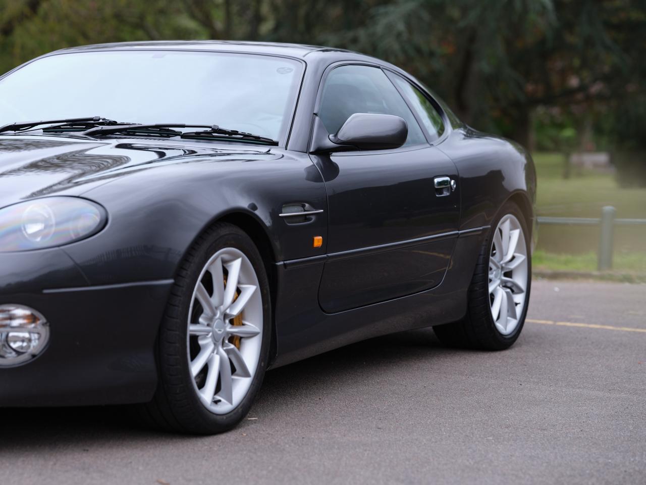 2001 Aston Martin DB7 Vantage