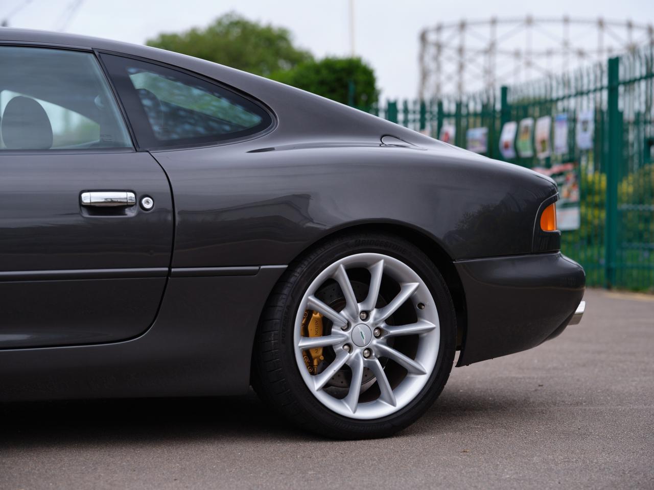 2001 Aston Martin DB7 Vantage