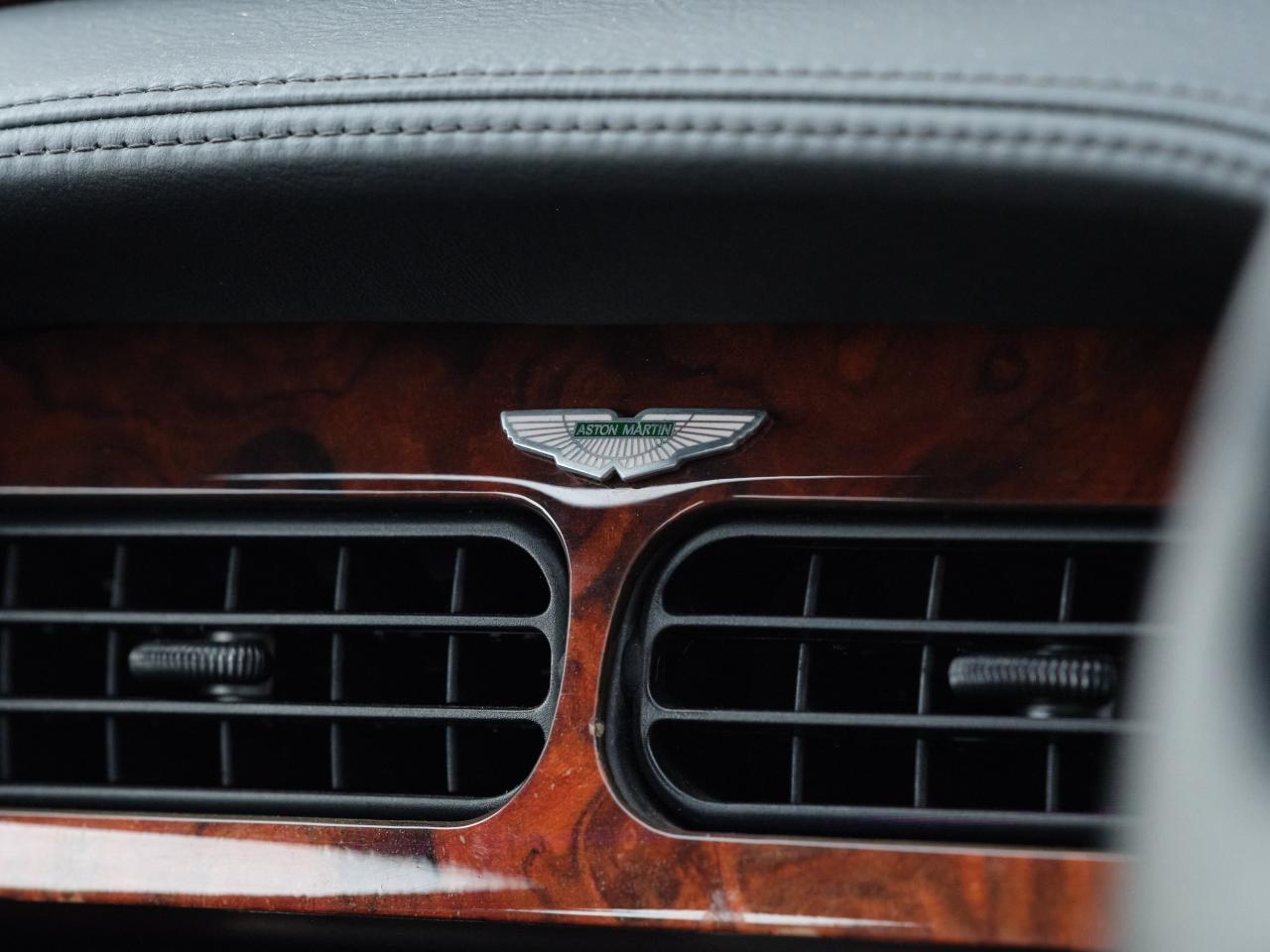 2001 Aston Martin DB7 Vantage
