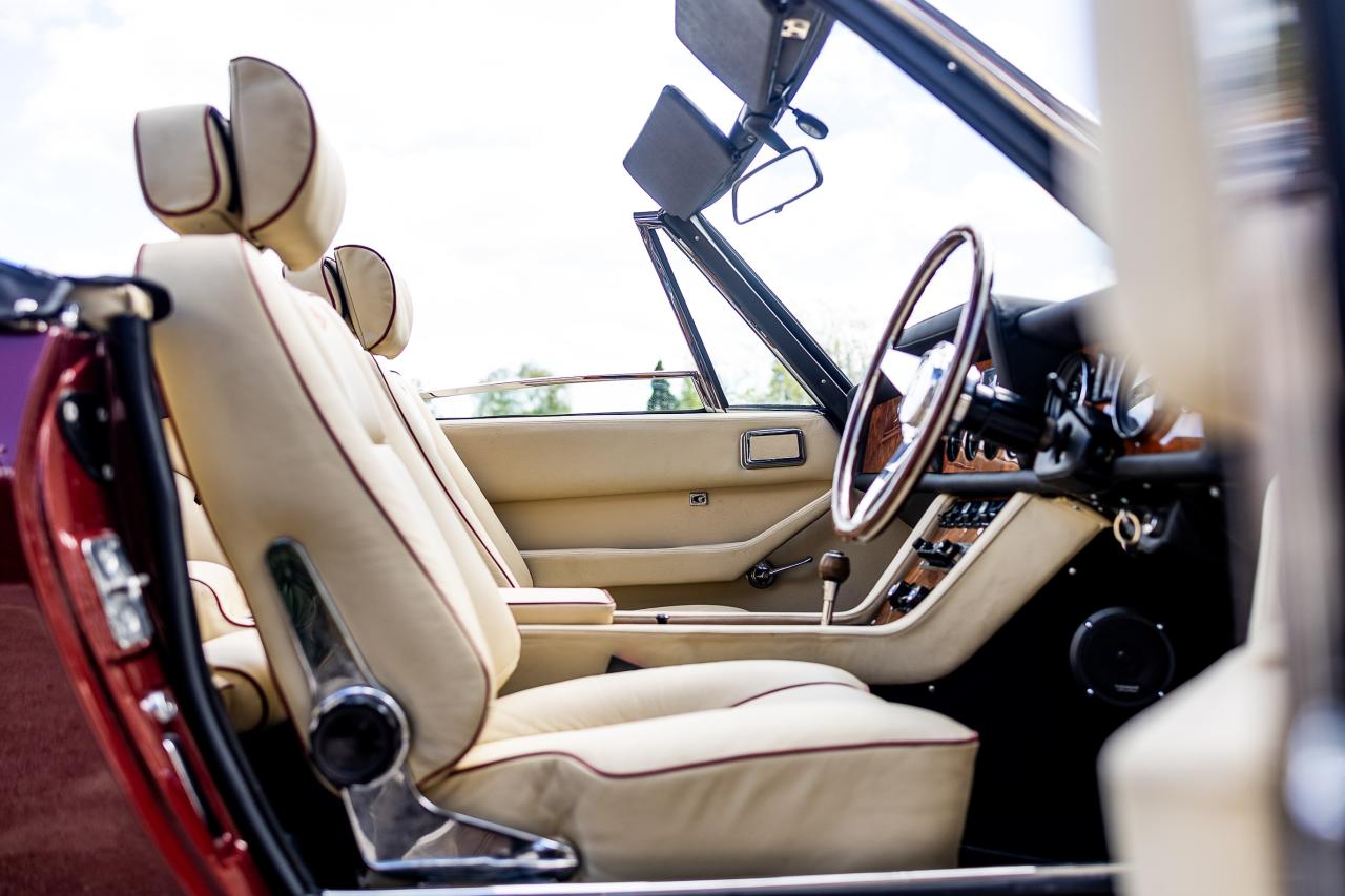 1975 Jensen Interceptor Series III