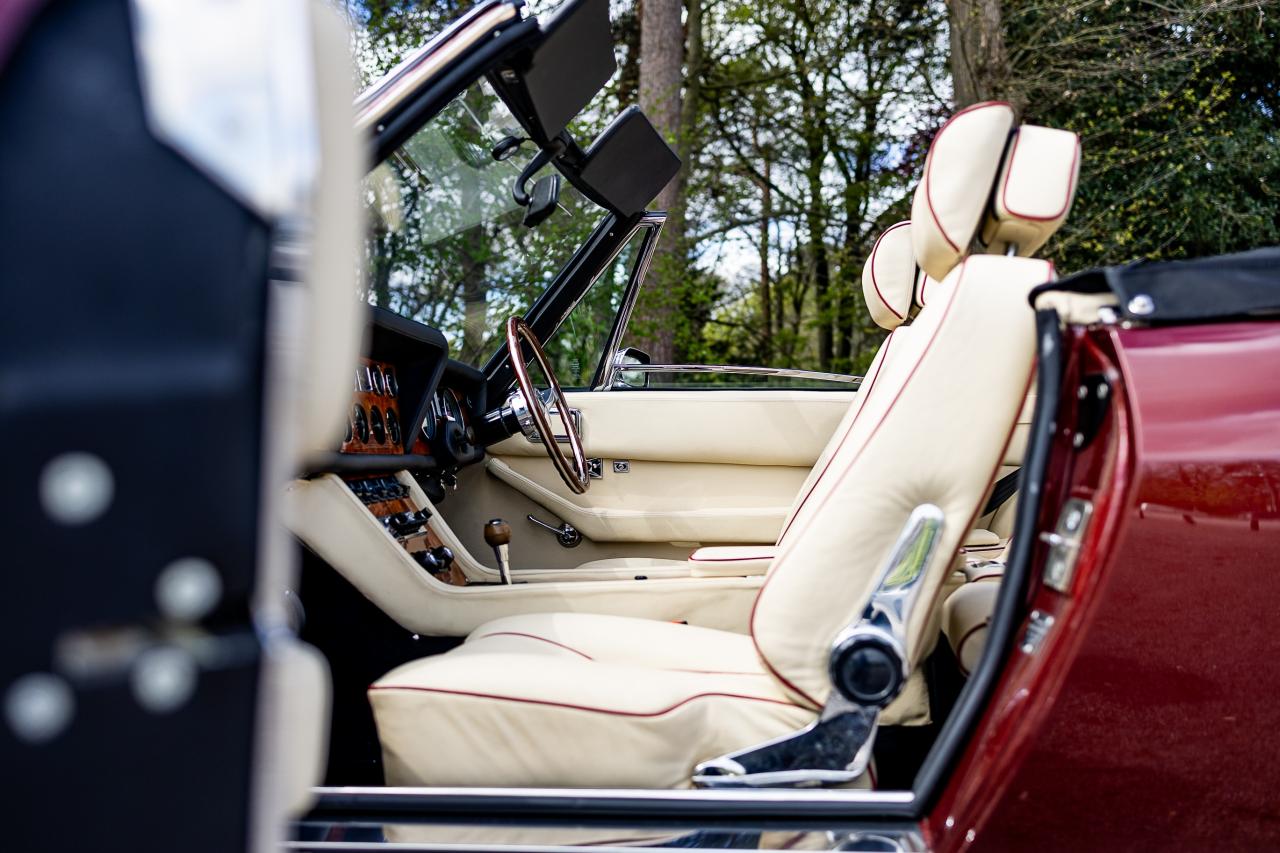 1975 Jensen Interceptor Series III