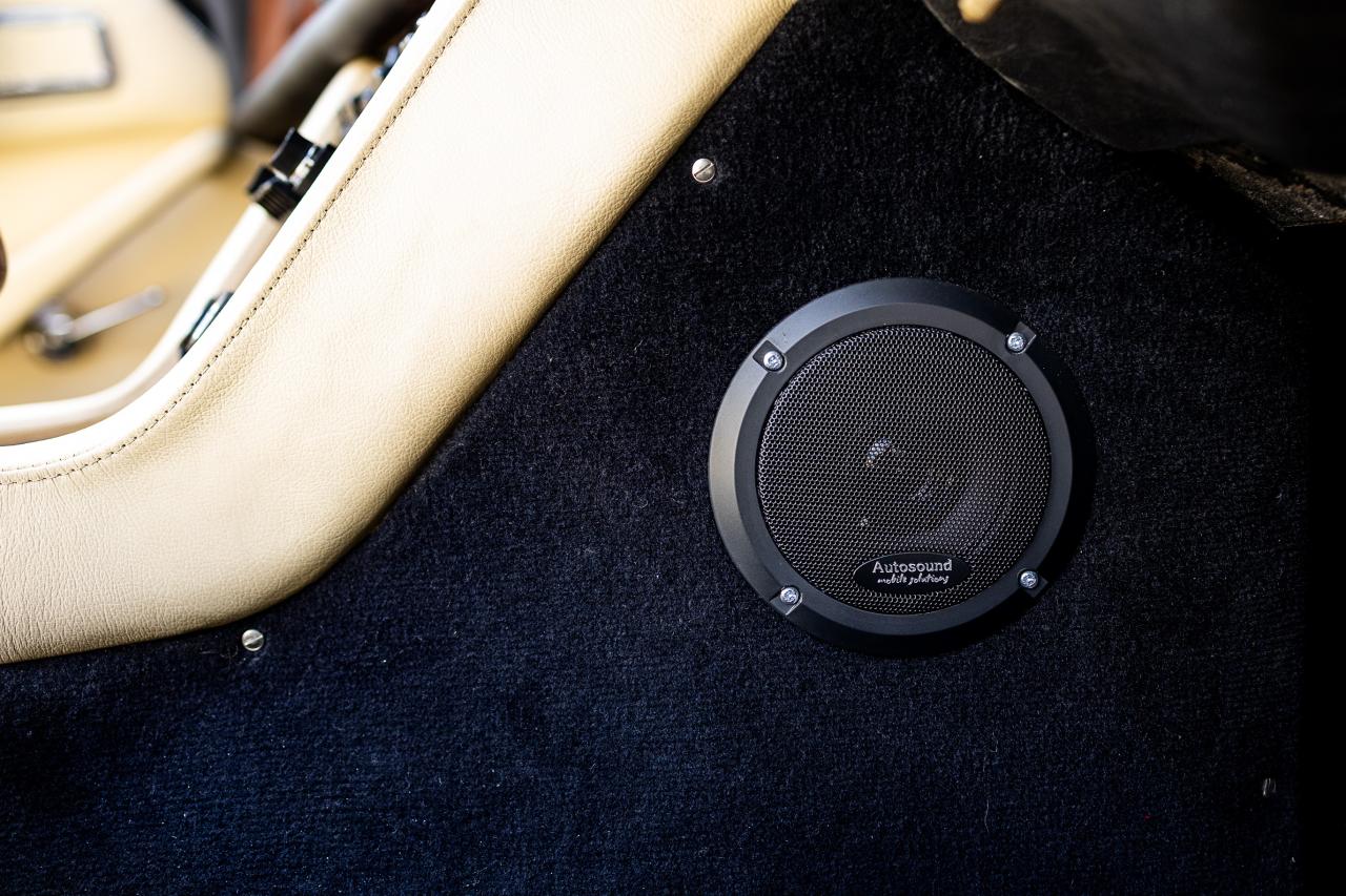 1975 Jensen Interceptor Series III