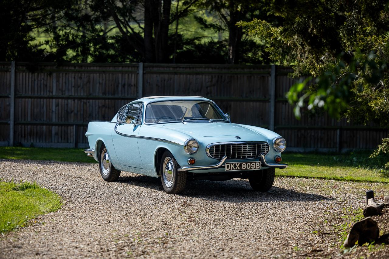 1964 Volvo P1800S