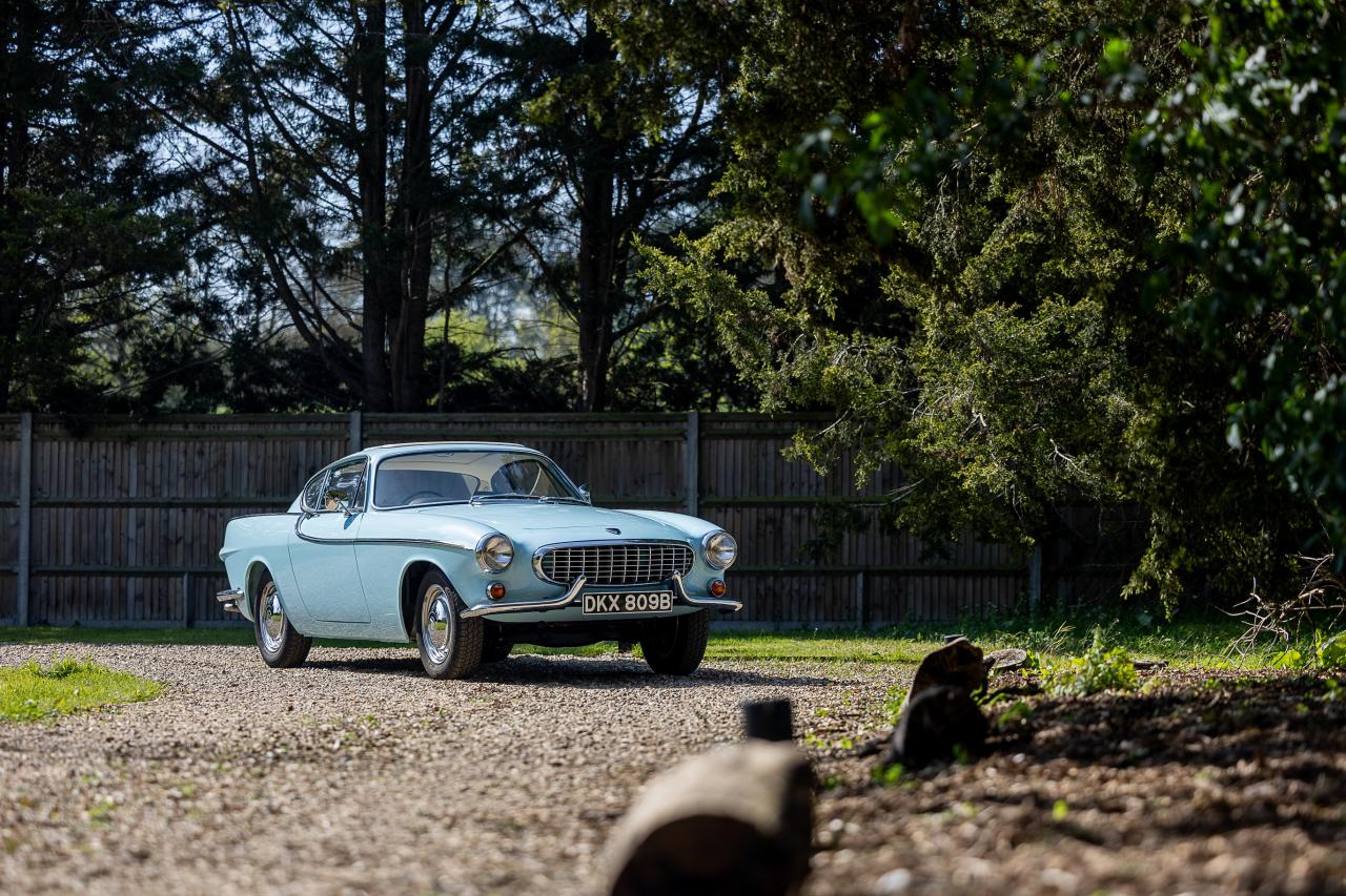 1964 Volvo P1800S