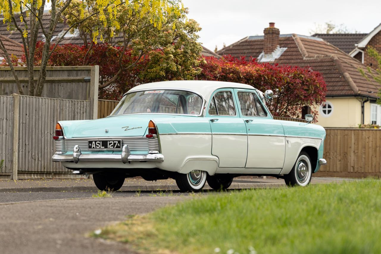 1961 Ford Zodiac Mk. II Lowline