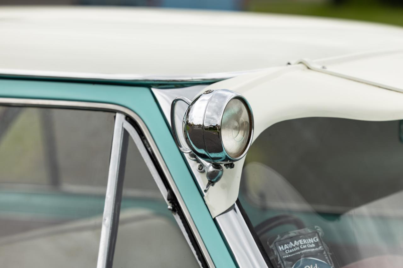 1961 Ford Zodiac Mk. II Lowline