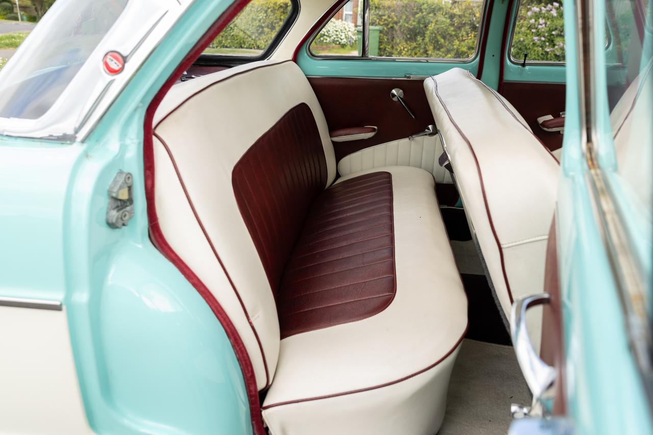 1961 Ford Zodiac Mk. II Lowline