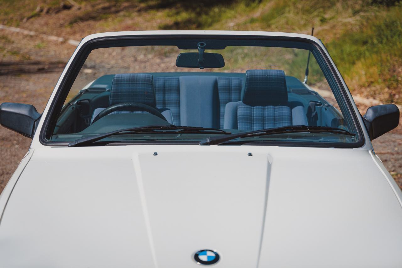 1991 BMW 318i Cabriolet