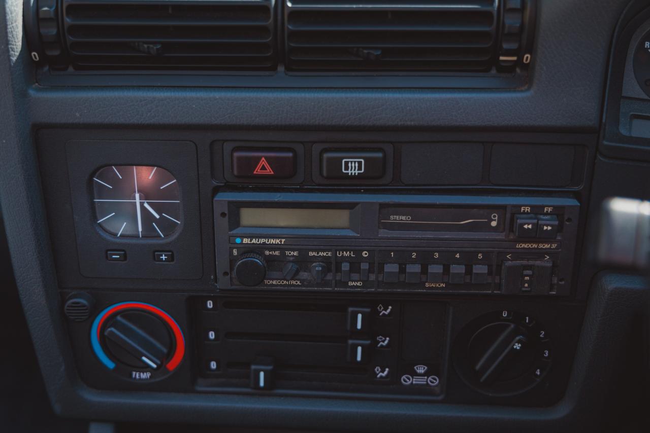 1991 BMW 318i Cabriolet