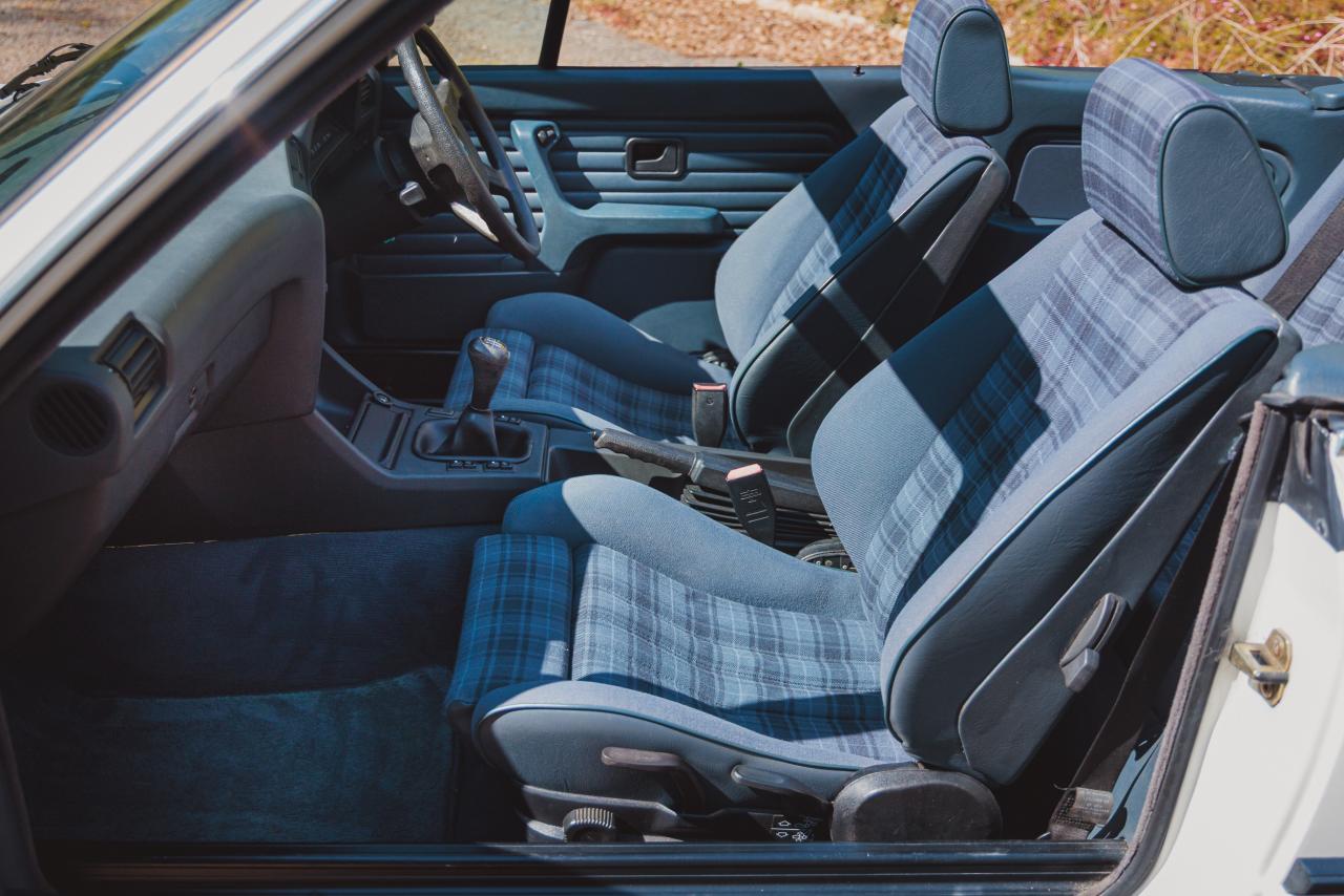 1991 BMW 318i Cabriolet