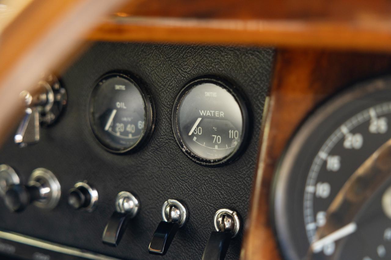 1966 Jaguar Mk. II Manual Overdrive (3.8 litre)