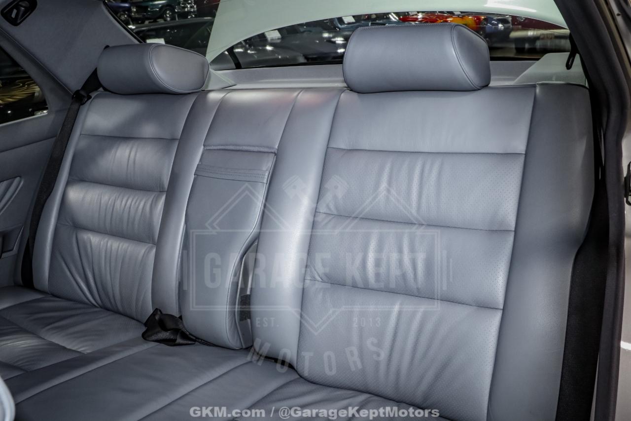 1991 Mercedes - Benz 560-Class