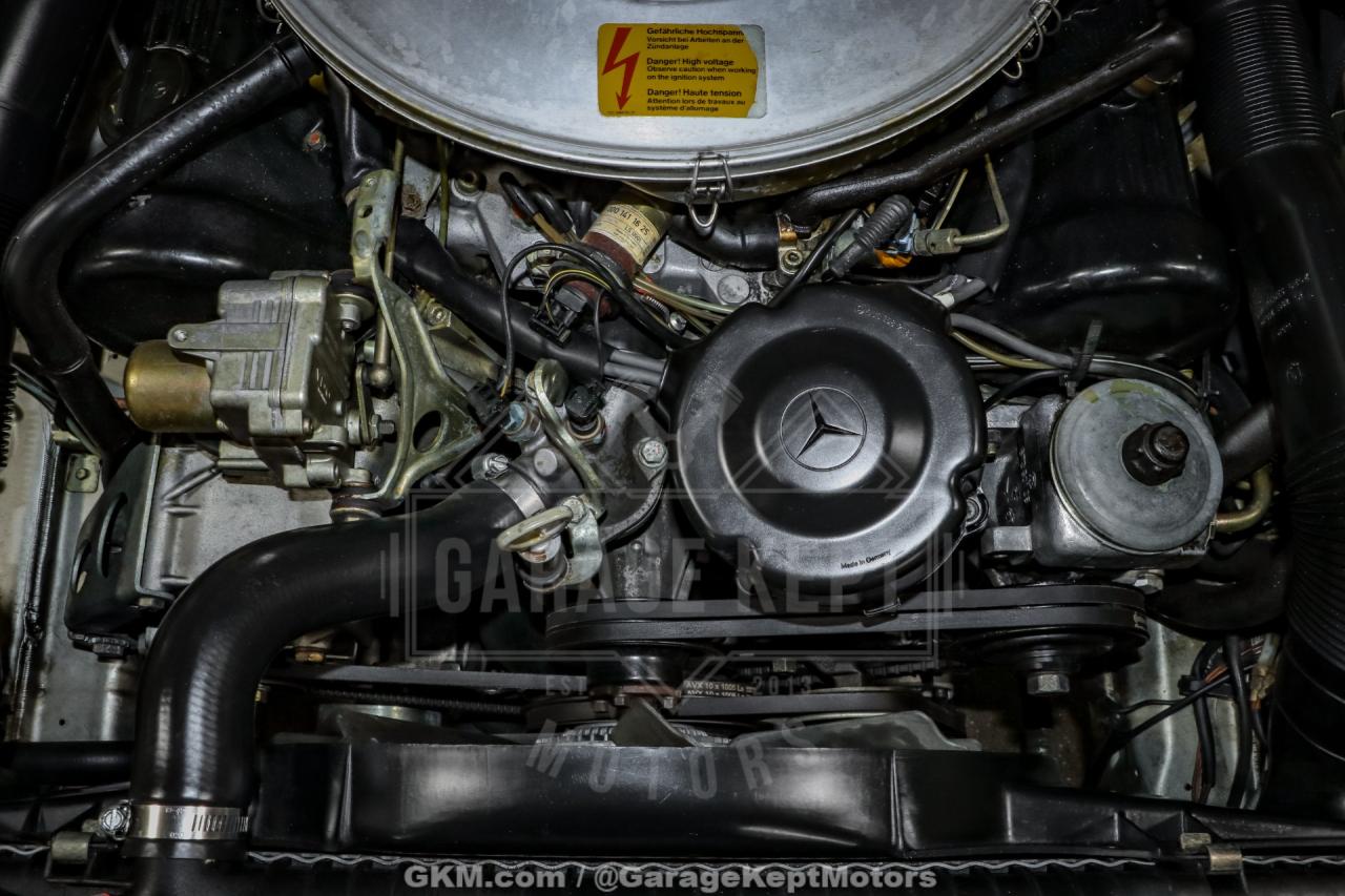 1991 Mercedes - Benz 560-Class