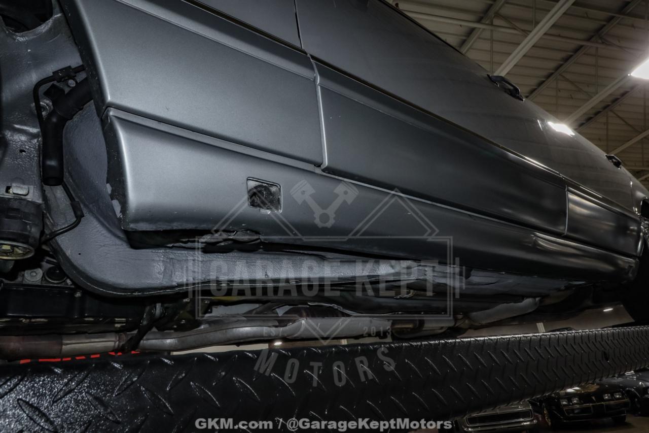1991 Mercedes - Benz 560-Class