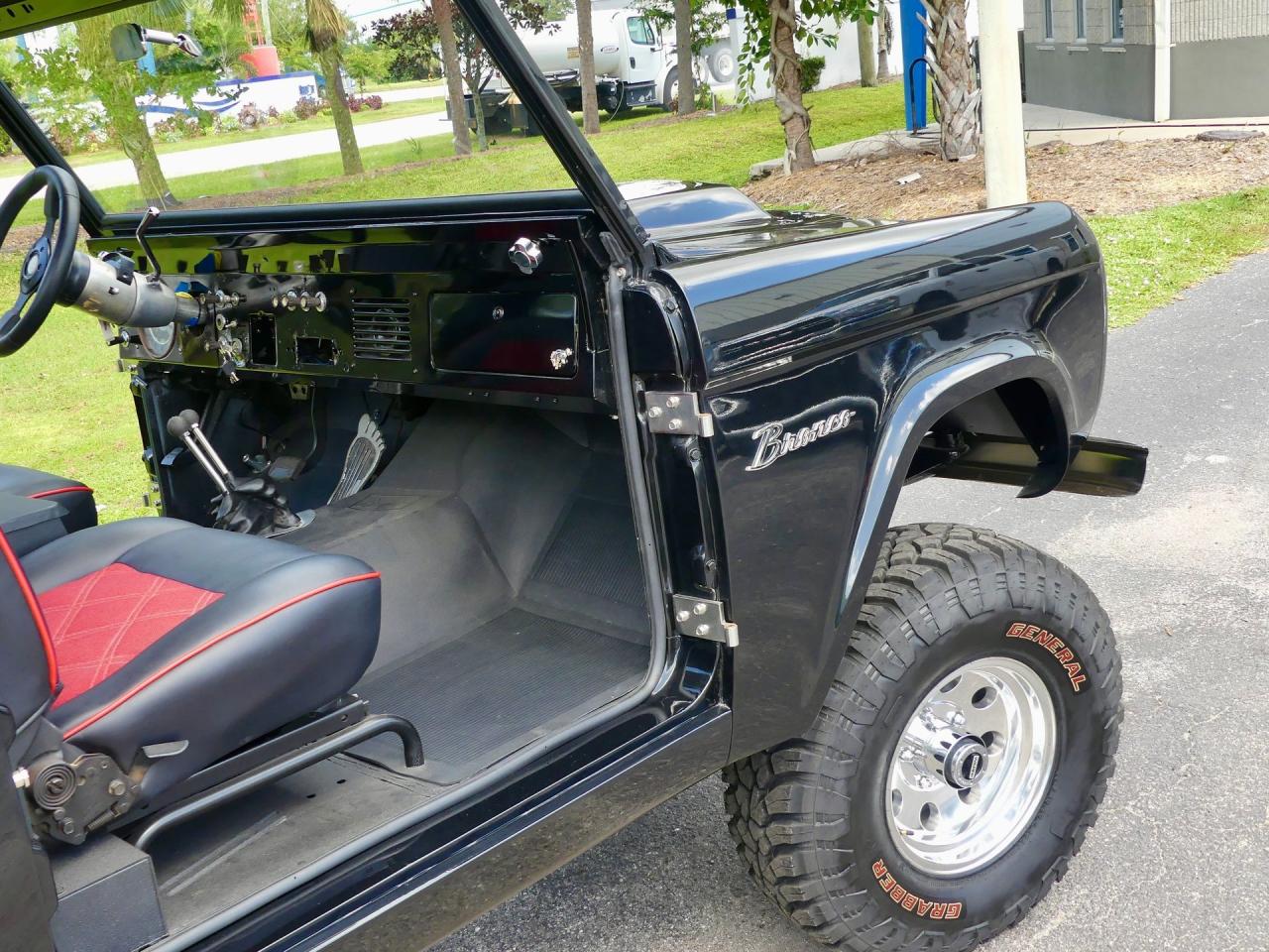 1966 Ford Bronco 4WD