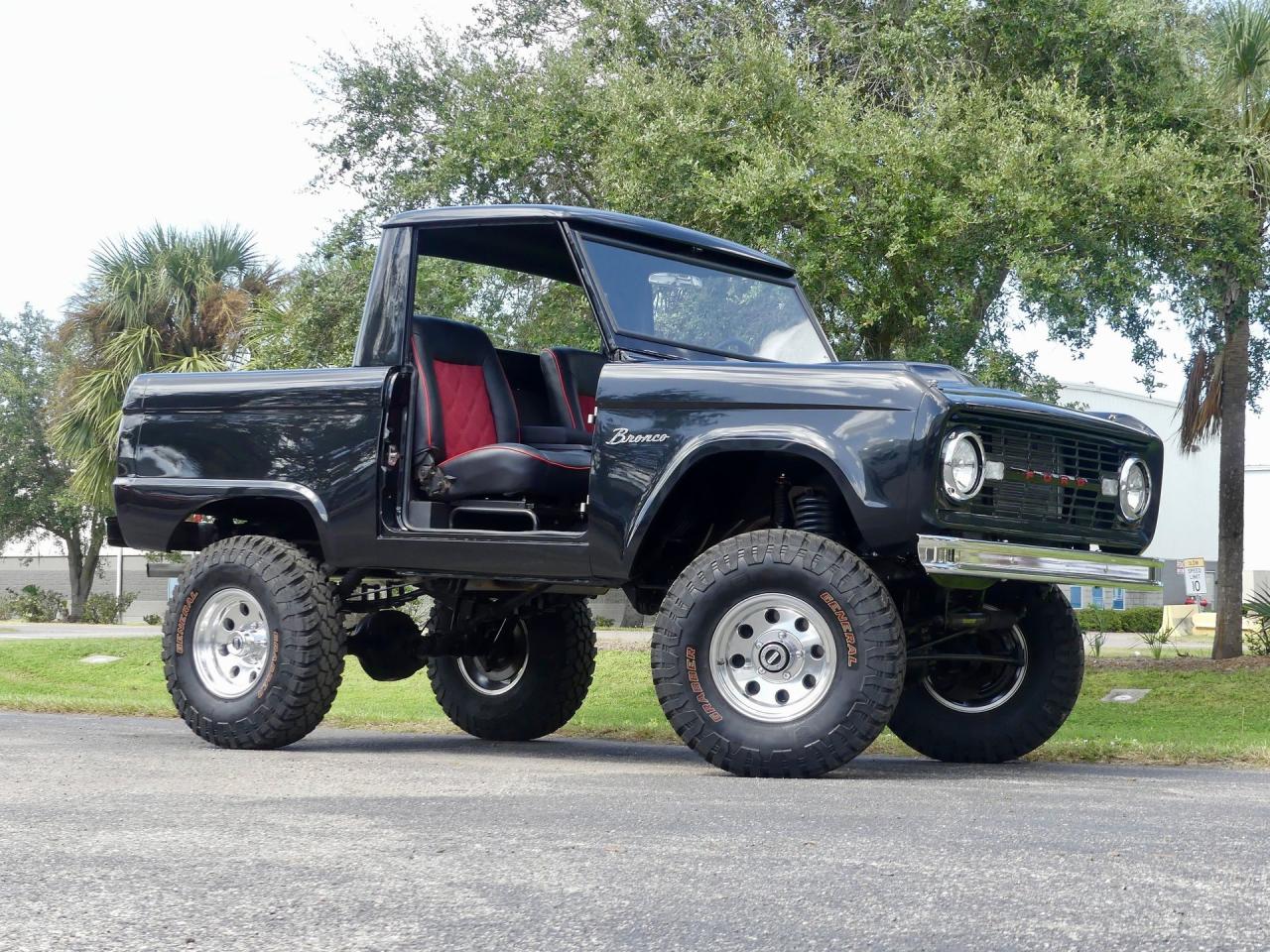 1966 Ford Bronco 4WD